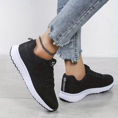Women's Breathable Low Top Running Shoes Light And Comfortable