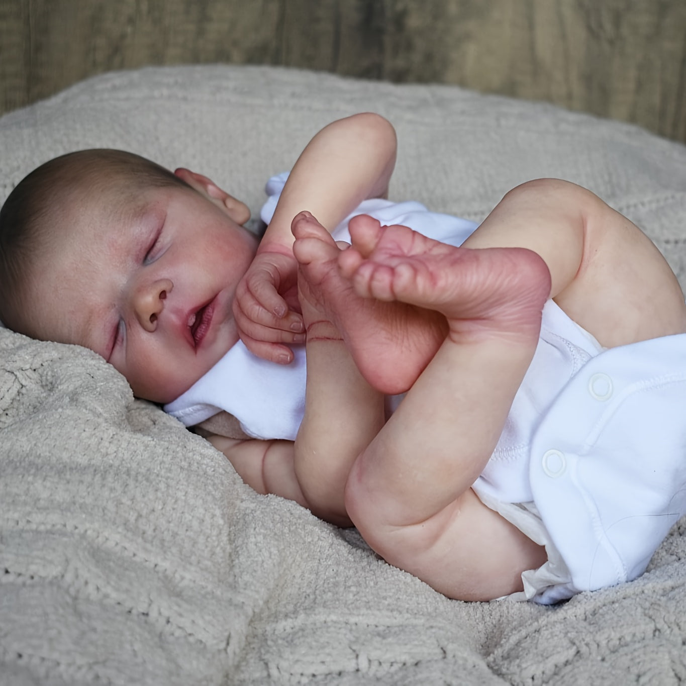 40 Reborn Doll Sleeping Toys Soft Touch Real Lifelike Accompany Doll