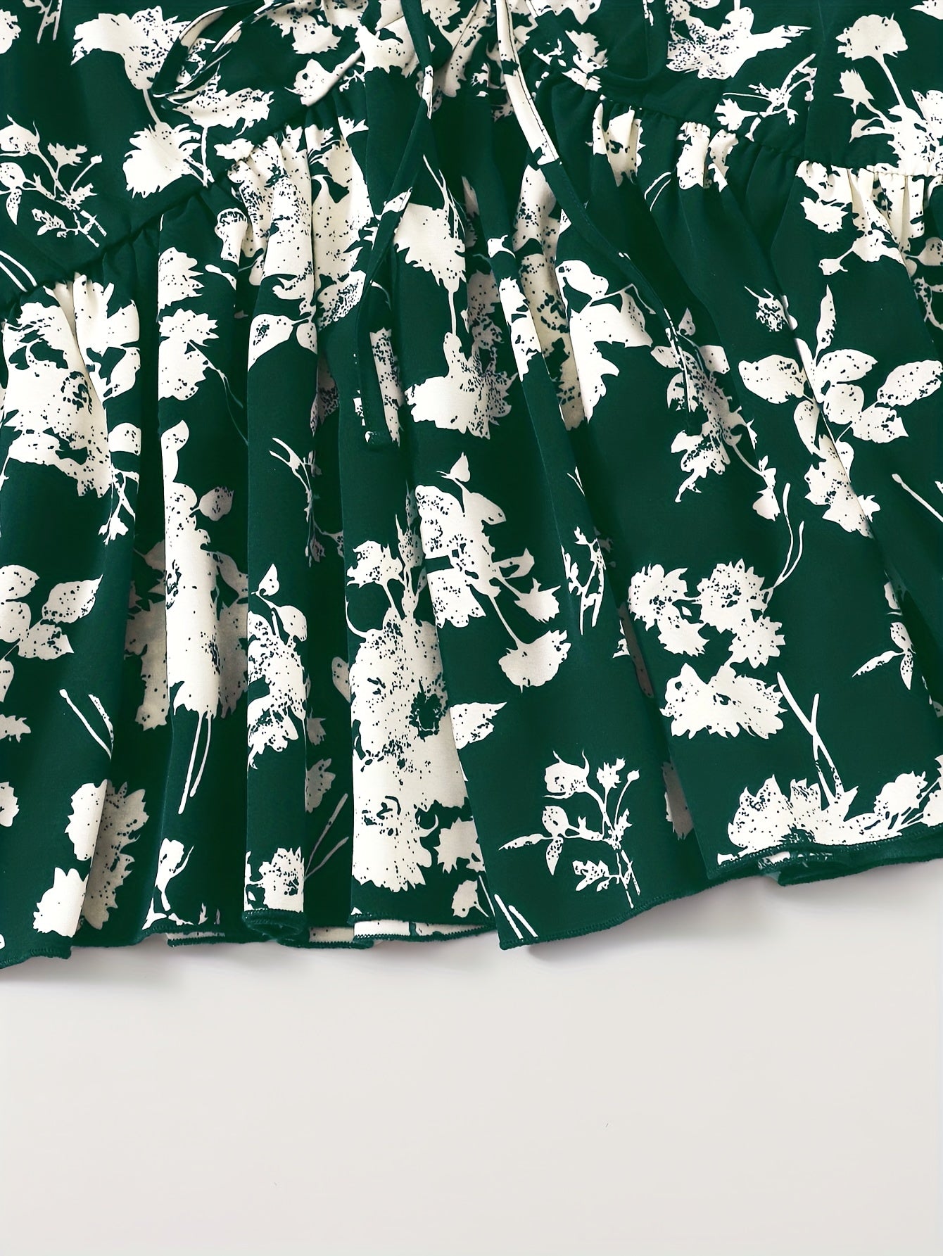  Floral Print Tie Front Short Sleeve V Neck Blouse
