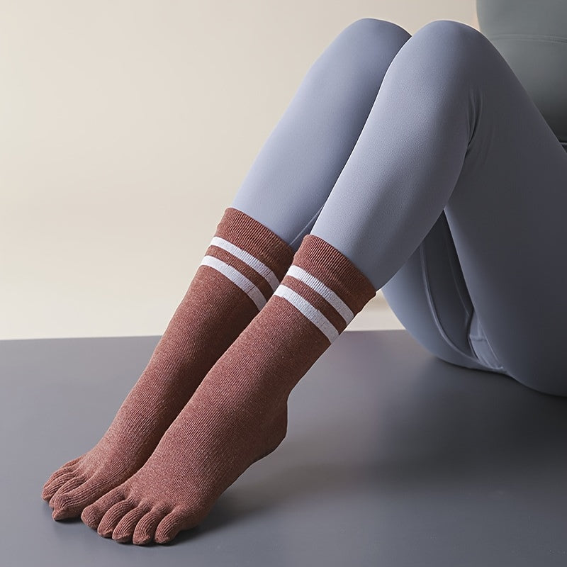 Women's Mid Calf Yoga Socks Non Slip Stripe Sports Socks
