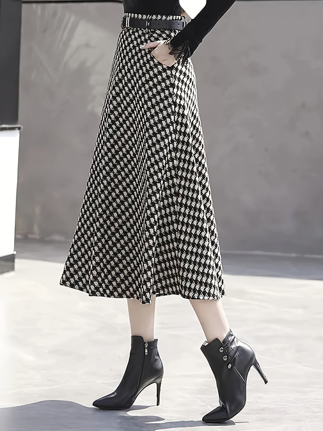  Allover Print High Rise A-line Maxi Skirt With Pockets