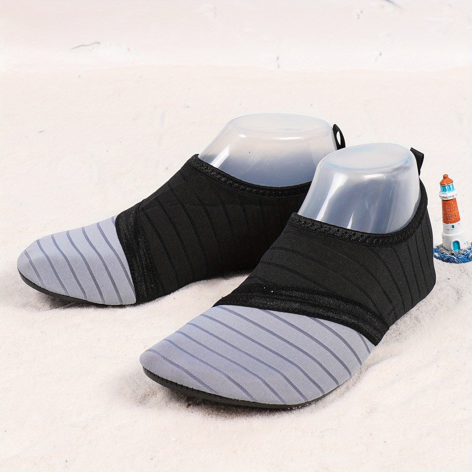 Unisex Barefoot Slip On Water Shoes Non slip Lightweight Quick Dry Aqua Shoes