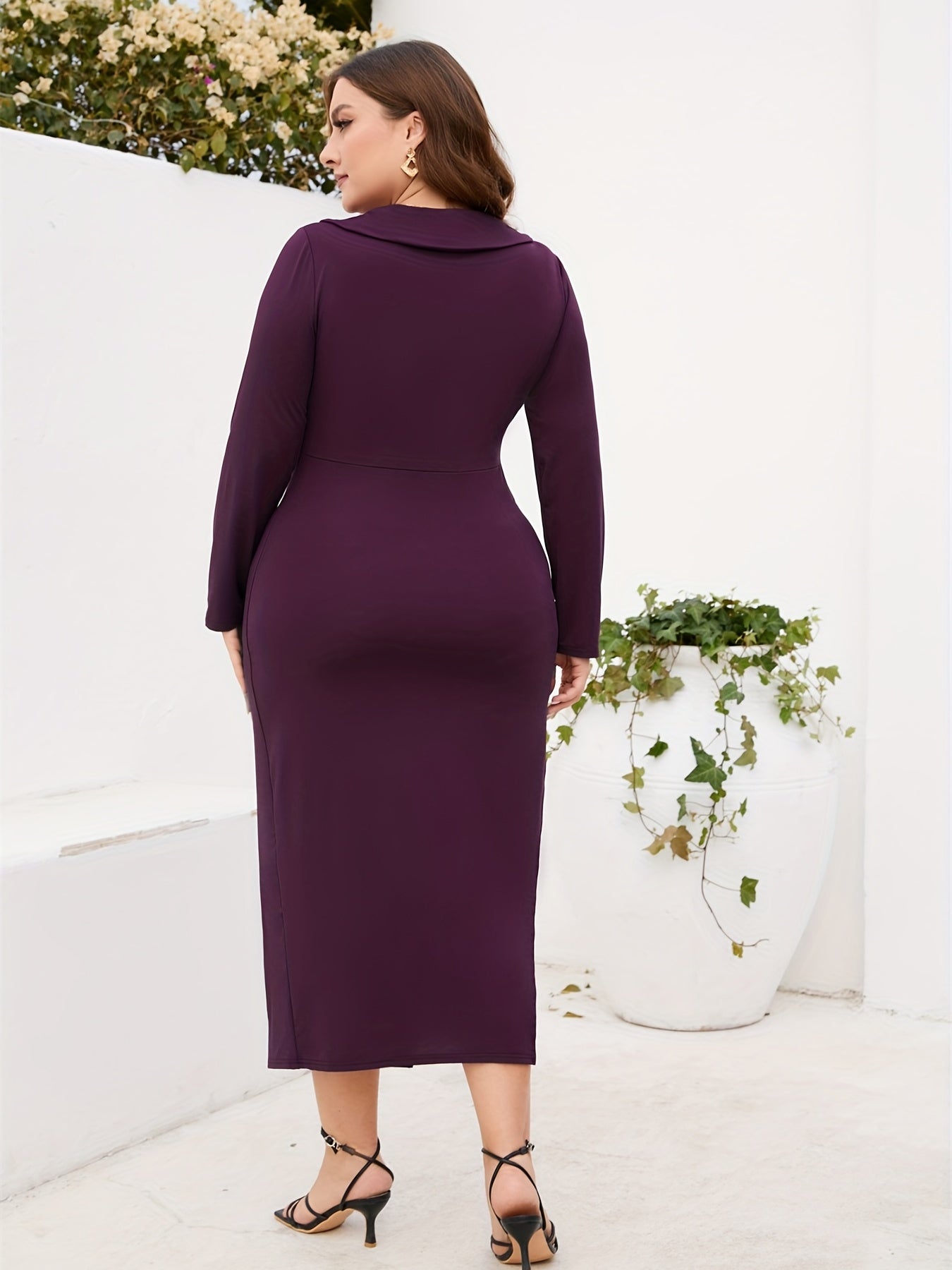  V-Neck Long Sleeve Bodycon Dress with Slit