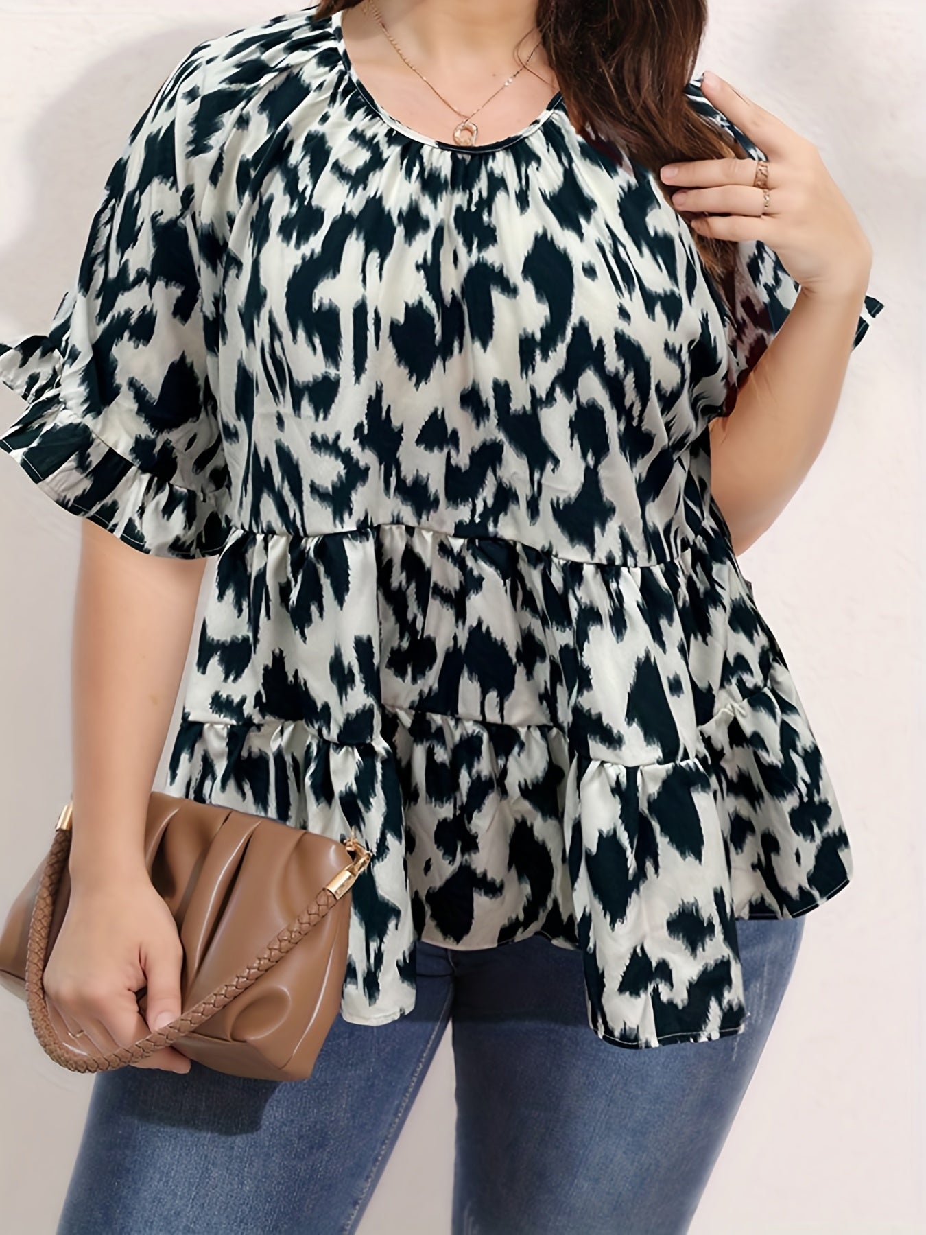  Leopard Print Ruffle Trim Top