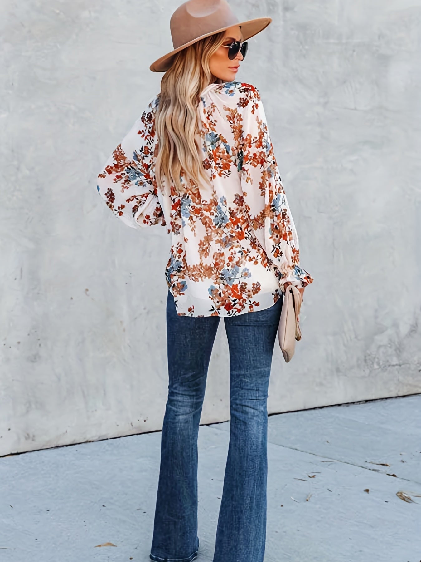 Women's Plus Floral Print Ruffle Trim Lantern Sleeve V Neck Blouse