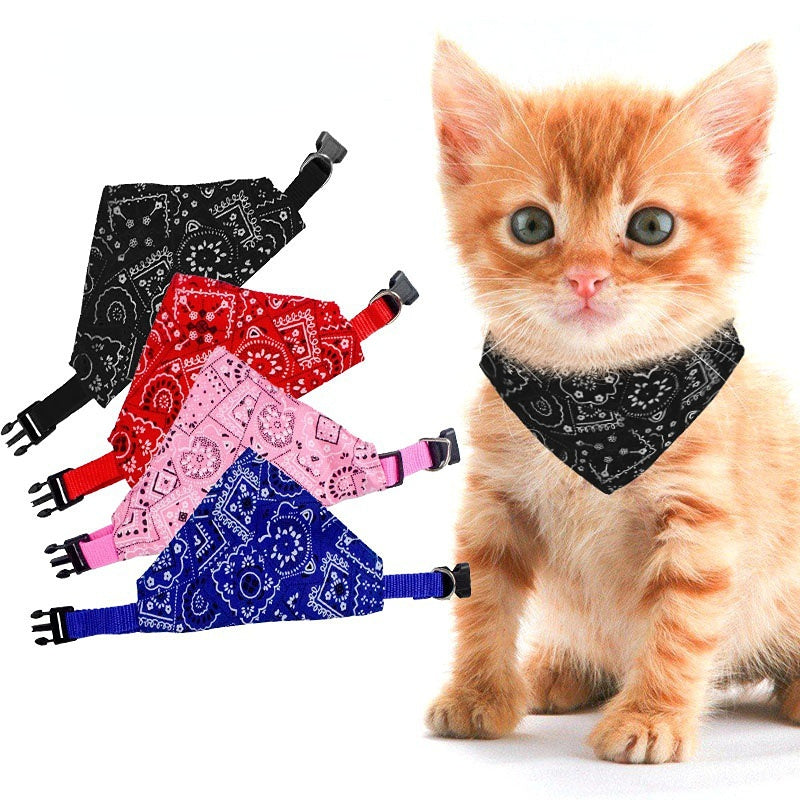 Stylish Printed Dog Bandanas with Buckle - Keep Your Pet Clean and Fashionable