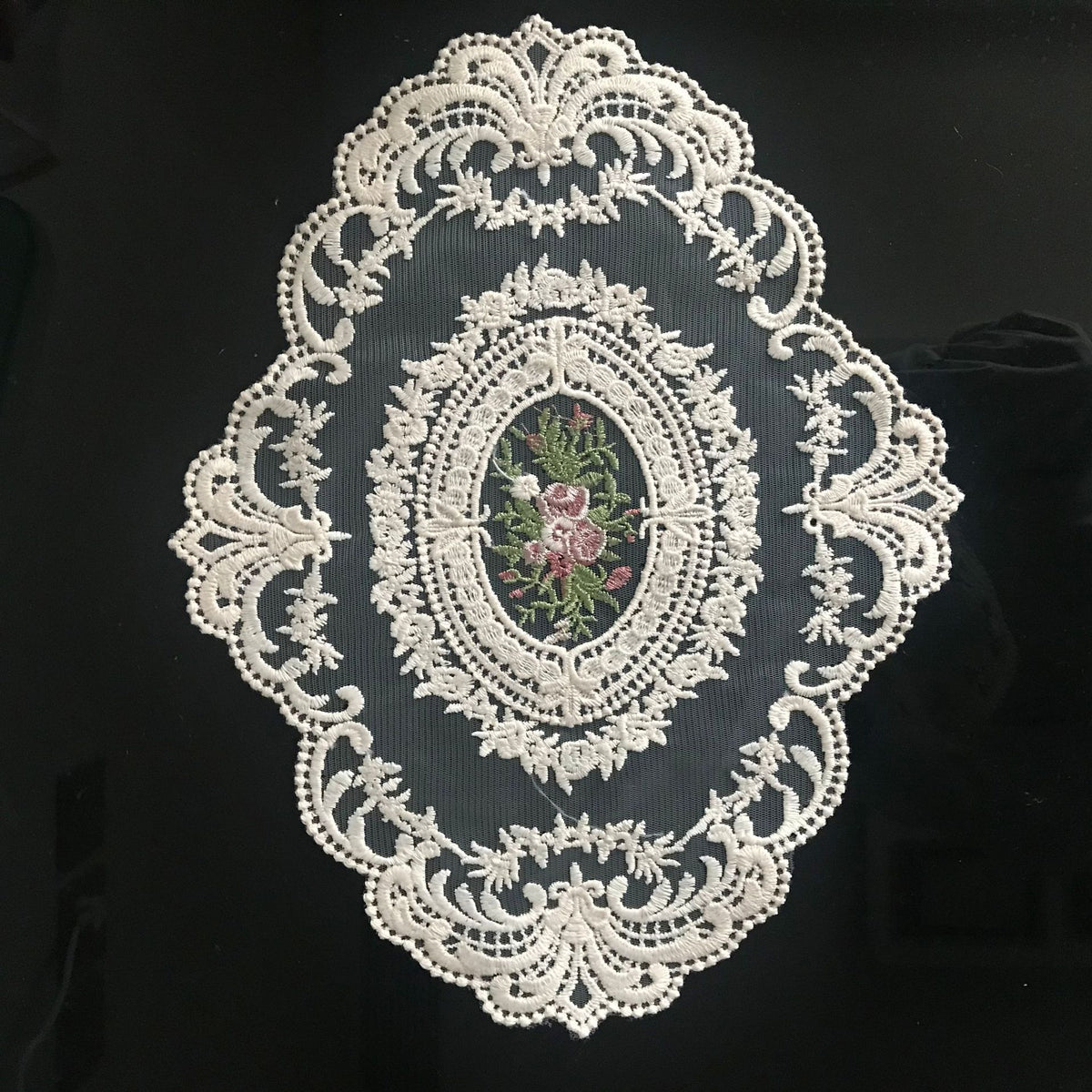 1Pc Vintage Lace Placemat Rose Lace Embroidery Table Mat