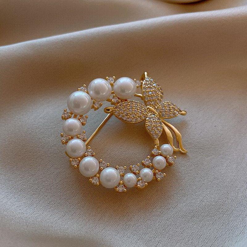 Zircon Faux Pearl Butterfly Brooch Pin Ladies Corsage