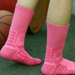 Pro Basketball Crew Socks: Sweat Absorbing Non-Slip Sports Socks