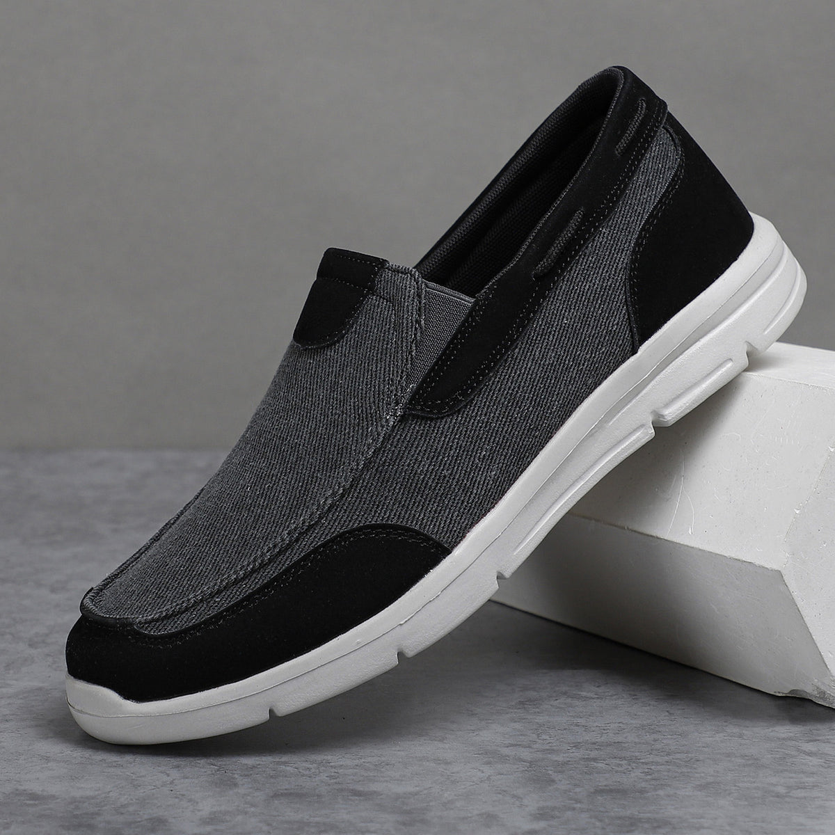 Men's Canvas Loafer Shoes Breathable Lightweight Slip On Casual Shoes