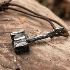 Vintage Nordic Viking Pendant Necklace Leather Necklace For Legendary Viking Amu