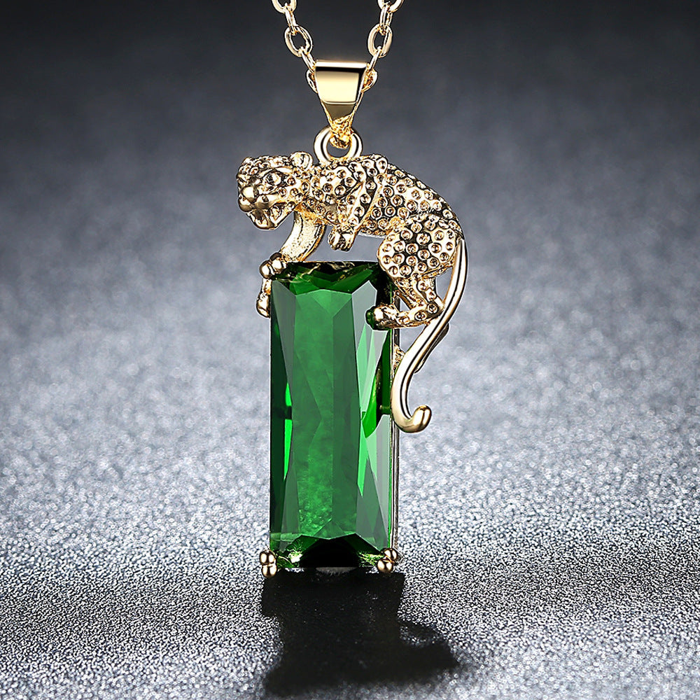 Leopard Inlaid Green Crystal Pendant Necklace Men's Party Jewelry