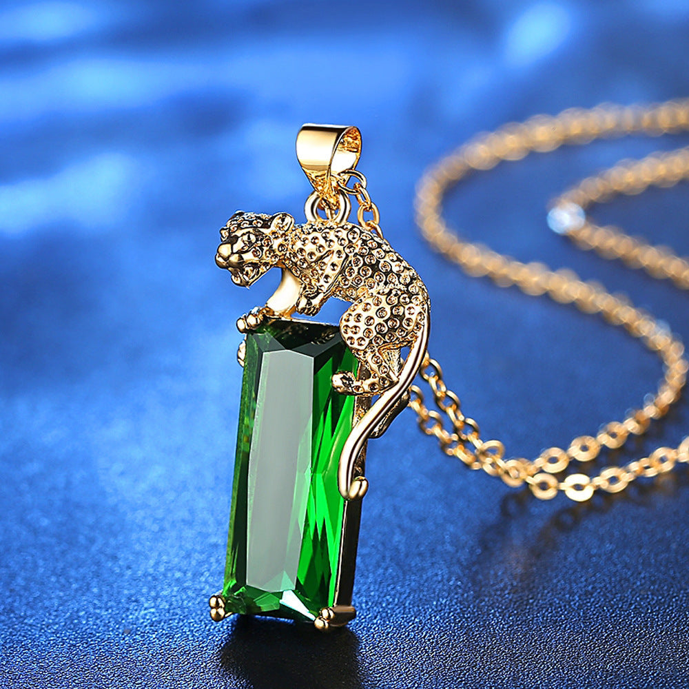 Leopard Inlaid Green Crystal Pendant Necklace Men's Party Jewelry