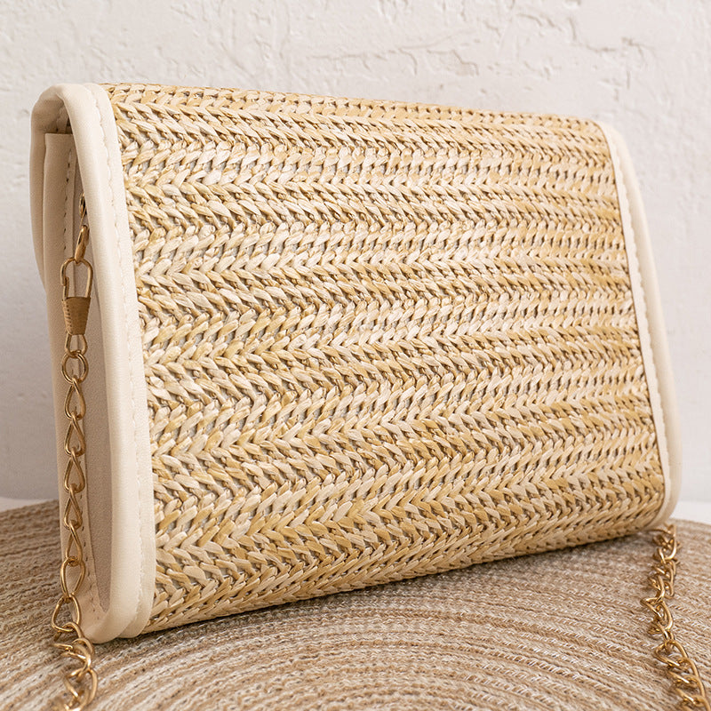 Straw Crossbody Bag Chain Shoulder Bag Tassel Beach Bag