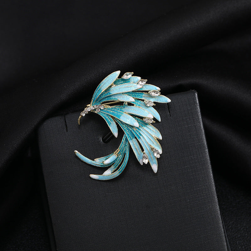 Gradient Phoenix Feather Enamel Brooch for Men