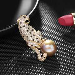 Zircon Pearl Inlaid Brooch Men's Suit Accessories