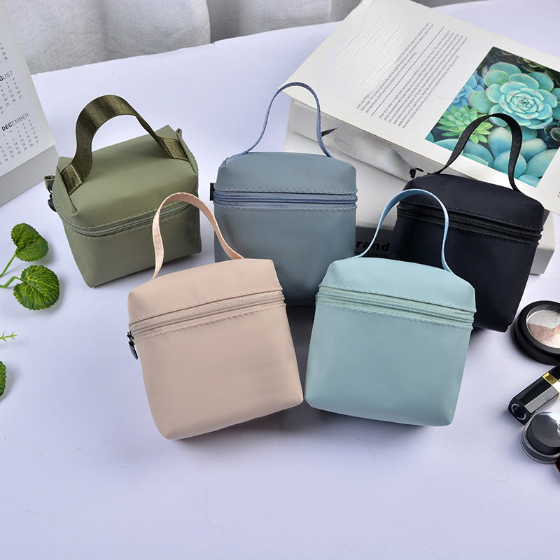 Nylon Waterproof Travel Makeup Organizer Bag
