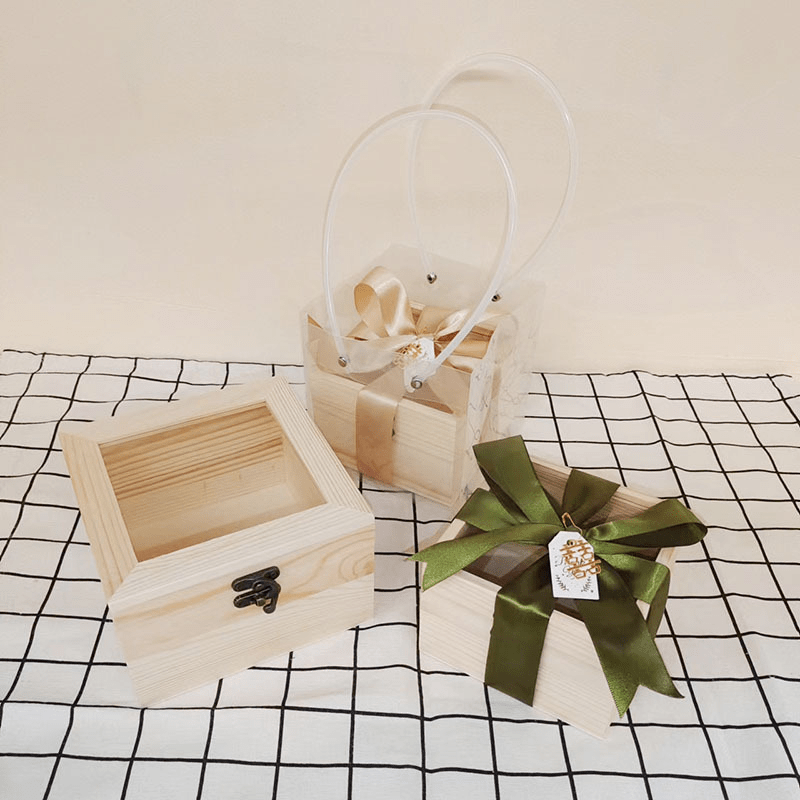 Wooden Box with Transparent Cover for Wedding, Birthday or Candy Packaging