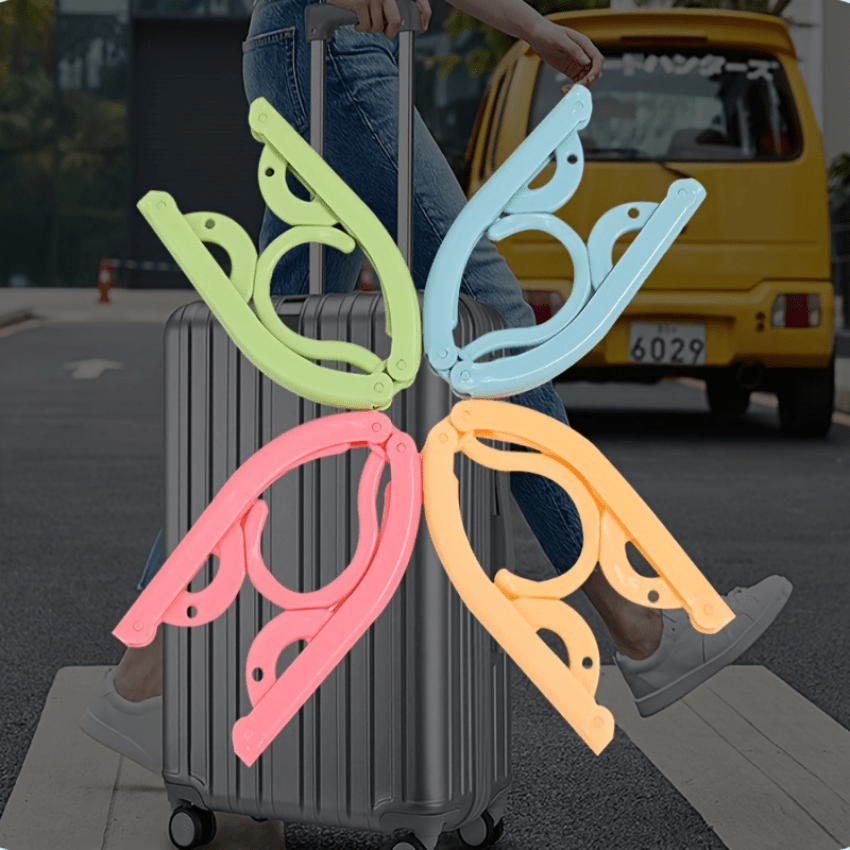 4pcs Foldable Travel Hangers Lightweight Portable Non Slip for Clothing