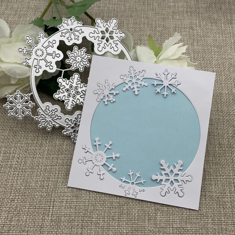 Snowflakes Circle Frame Metal Cutting Dies for Scrapbooking