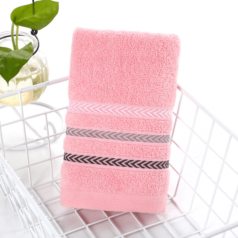 Soft Thickened Hand Towel 13x29in Plain Absorbent Towel For Bathroom
