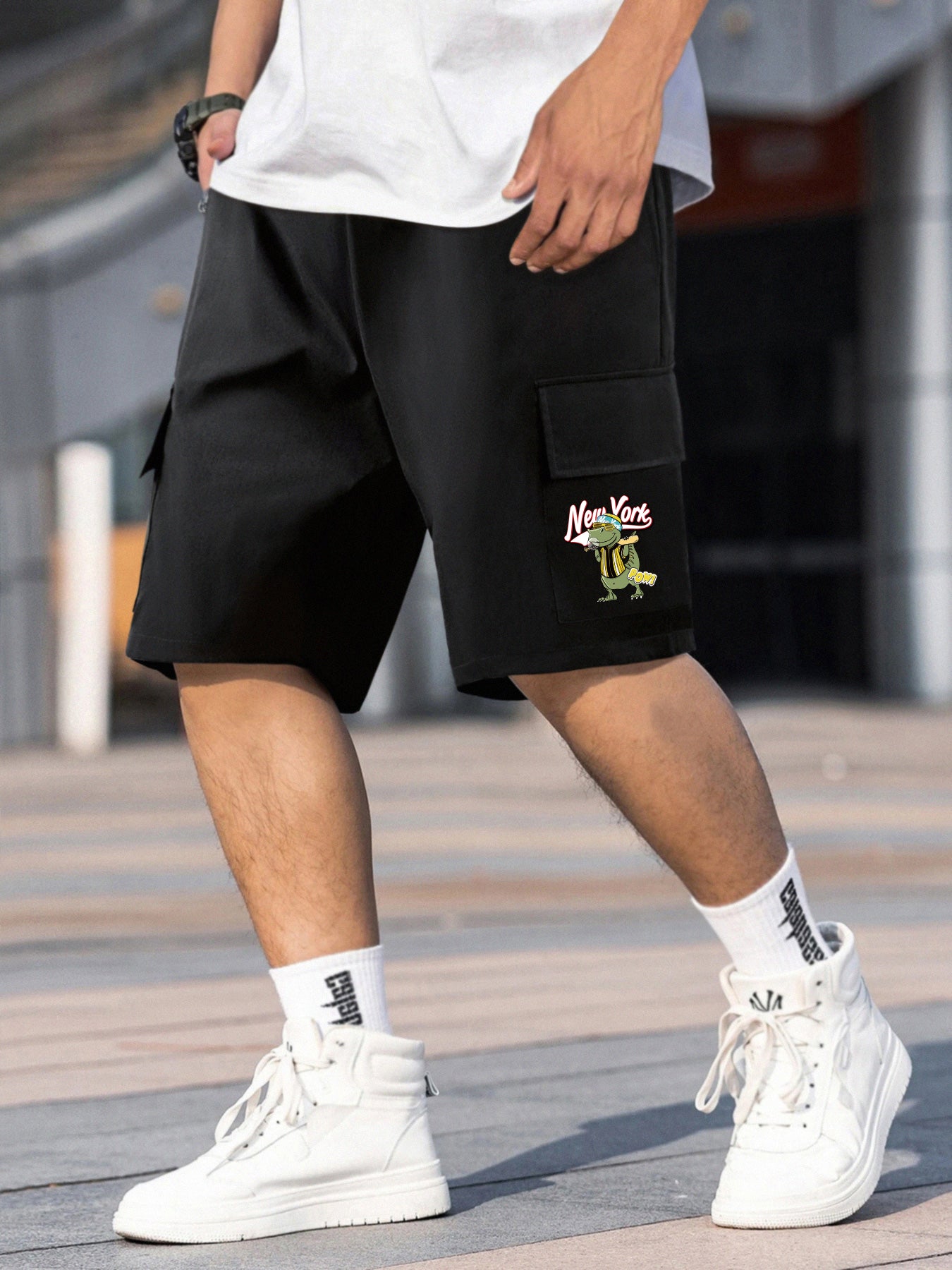 Men's Pattern Letter Print Cargo Shorts for Summer