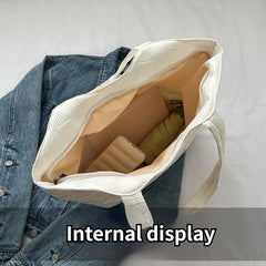 Vintage Geometric Embossed Tote Bag Retro Large Capacity Satchel Women's Handbag