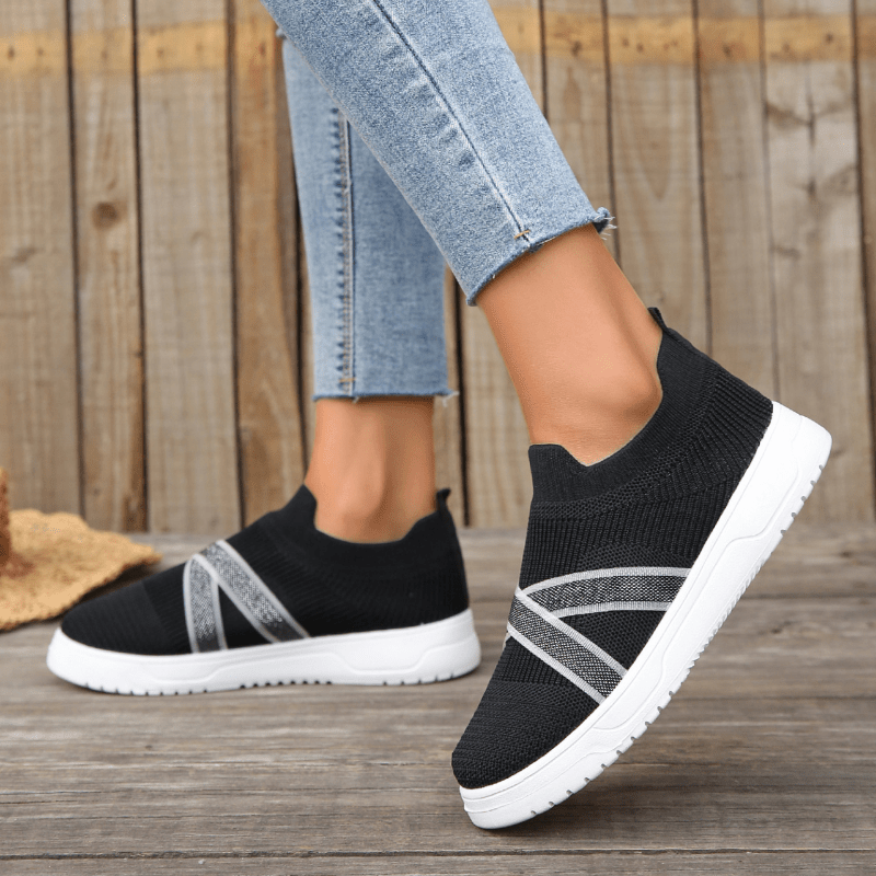 Women's Slip On Mesh Sneakers Lightweight Non Slip Outdoor Walking Shoes