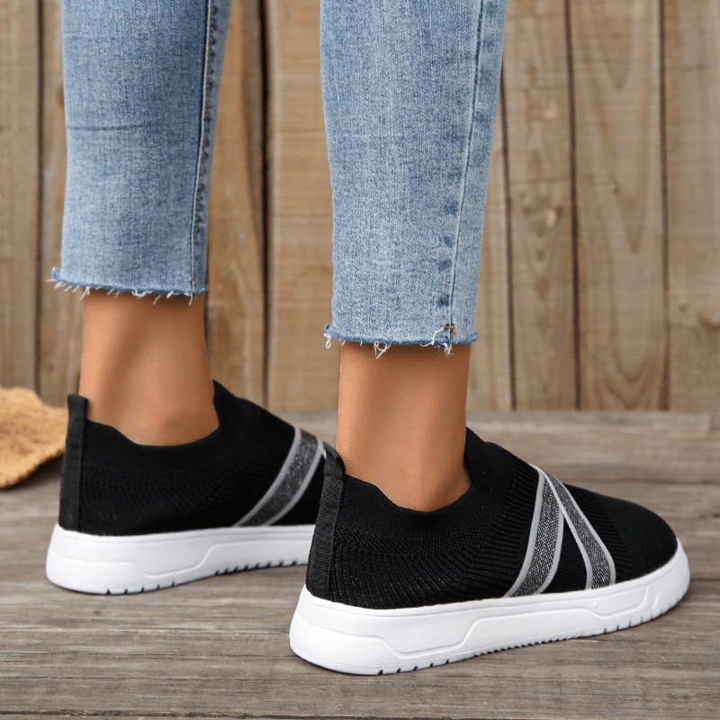Women's Slip On Mesh Sneakers Lightweight Non Slip Outdoor Walking Shoes