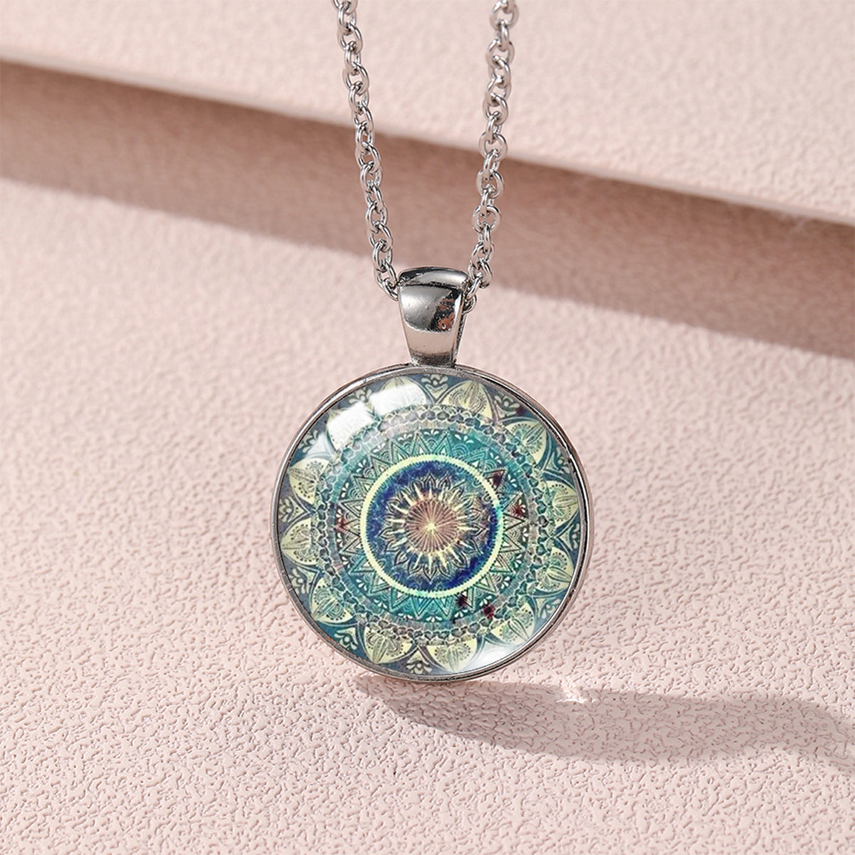 Boho Flower Pattern Bronze Pendant Necklace