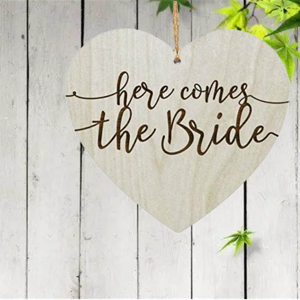 Wooden Love Door Hanging Sign for Sister