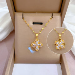 Girl's Fashionable Rotating Clover Necklace Titanium Steel Chain Wedding Gift