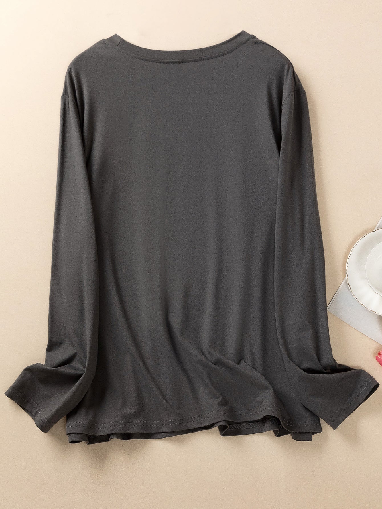  Women's Letter & Cartoon Print Long Sleeve Top