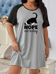  Cat Print Round Neck Sleep Dress