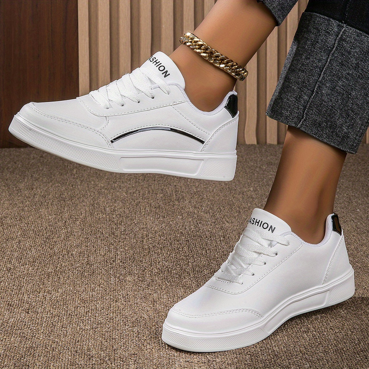 Women's Heighten Skate Shoes Lace Up Sneakers