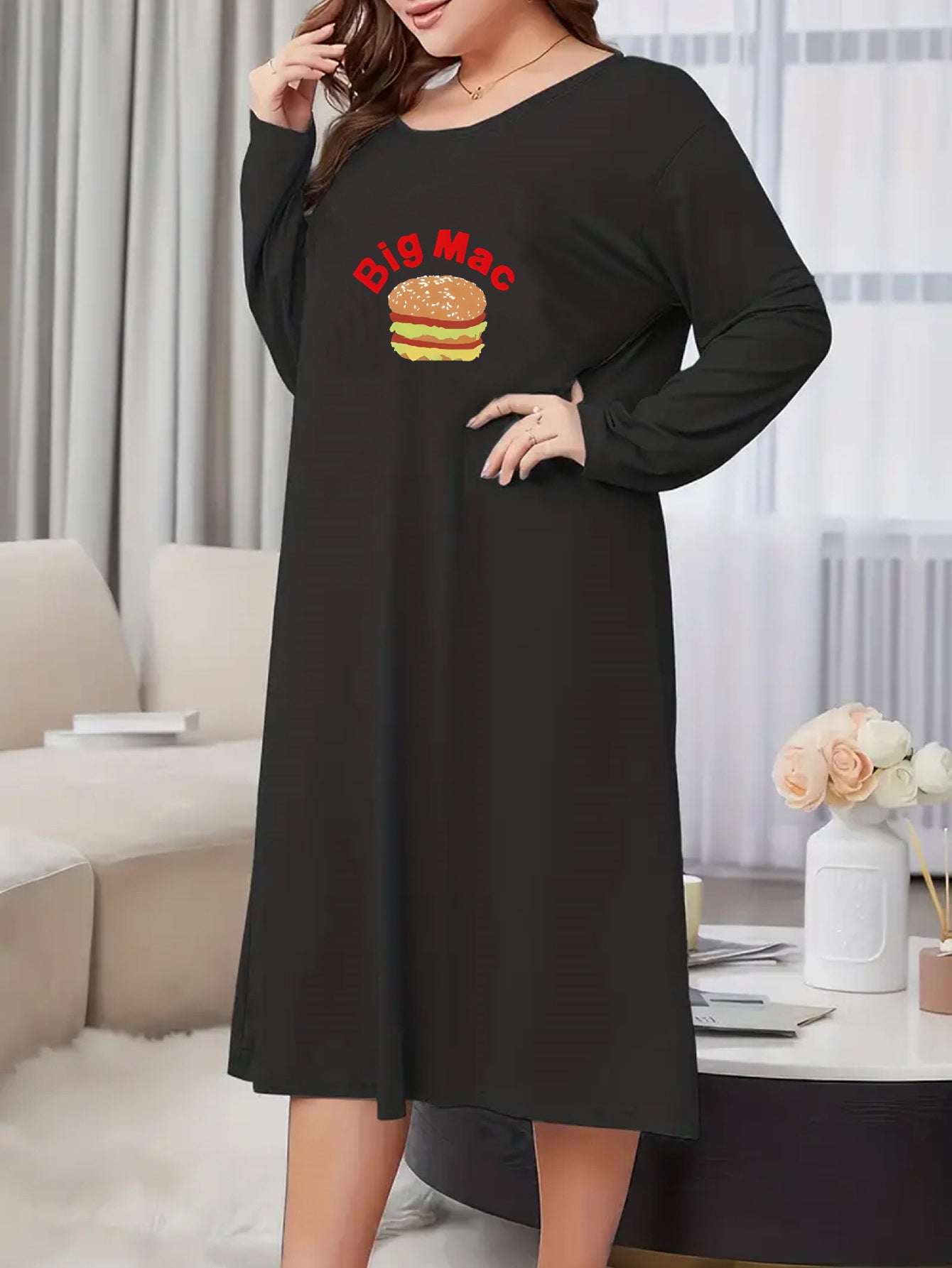  Hamburg Print Long Sleeve Nightdress