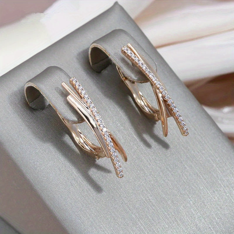 Modern Minimalist Golden Clips Earrings For Women