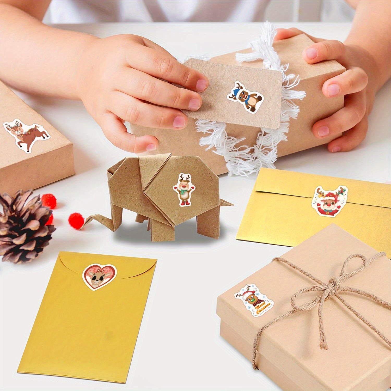 500pcs Reindeer Christmas Stickers, 10 Styles, 2.54cm, Self-adhesive, Waterproof