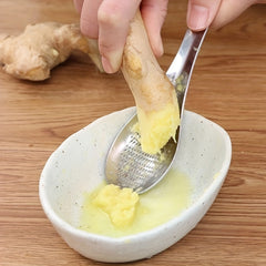 Stainless Steel Ginger Grinding Spoon Garlic Puree Tool