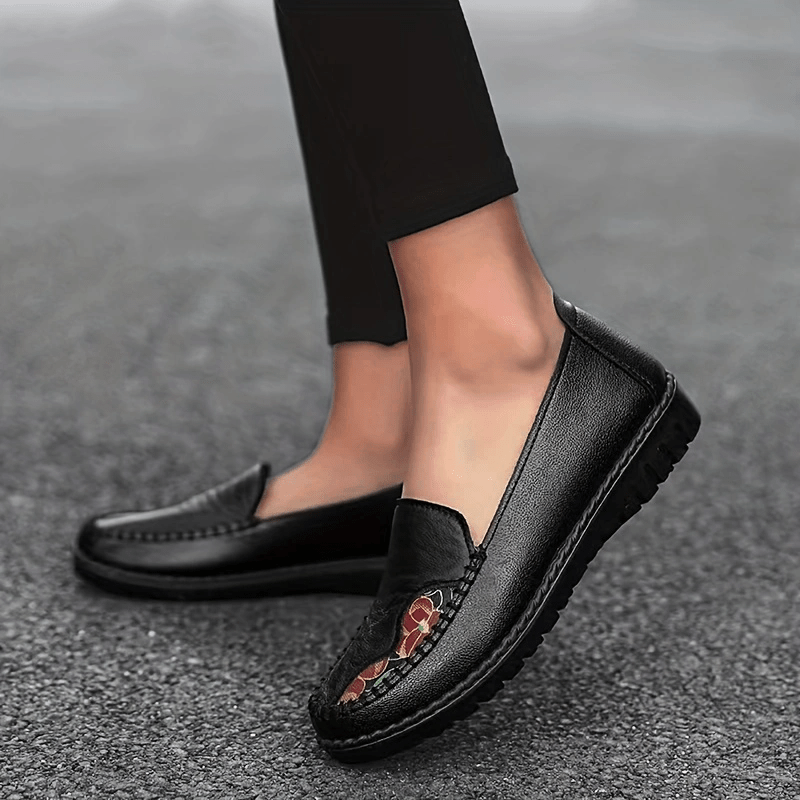 Women's Floral Loafer Flats Soft Sole Comfy Faux Leather Shoes