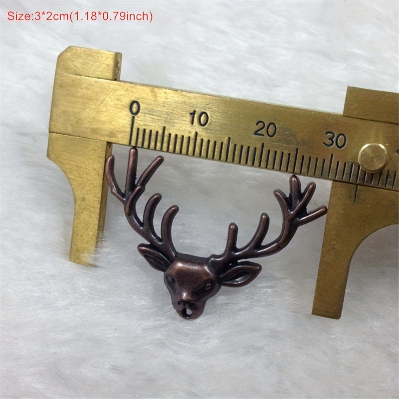Deer Head Brooch Retro Shirt Collar Pin Christmas Decoration