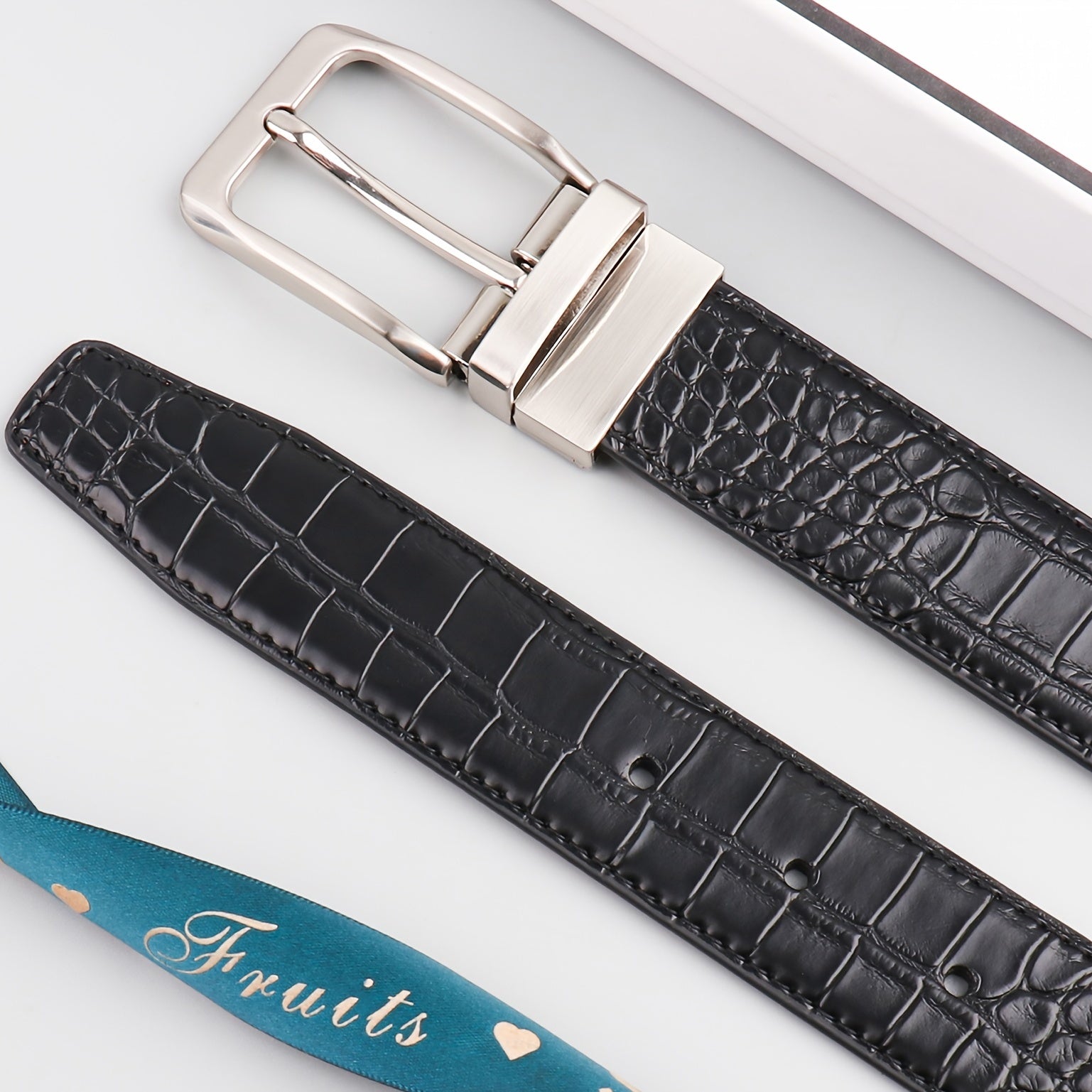 Rotatable Double sided Crocodile Pattern Belt
