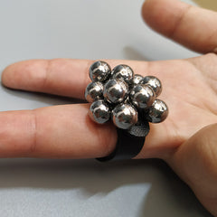 3 Strong Magnetic Rings, 100 Mud Balls