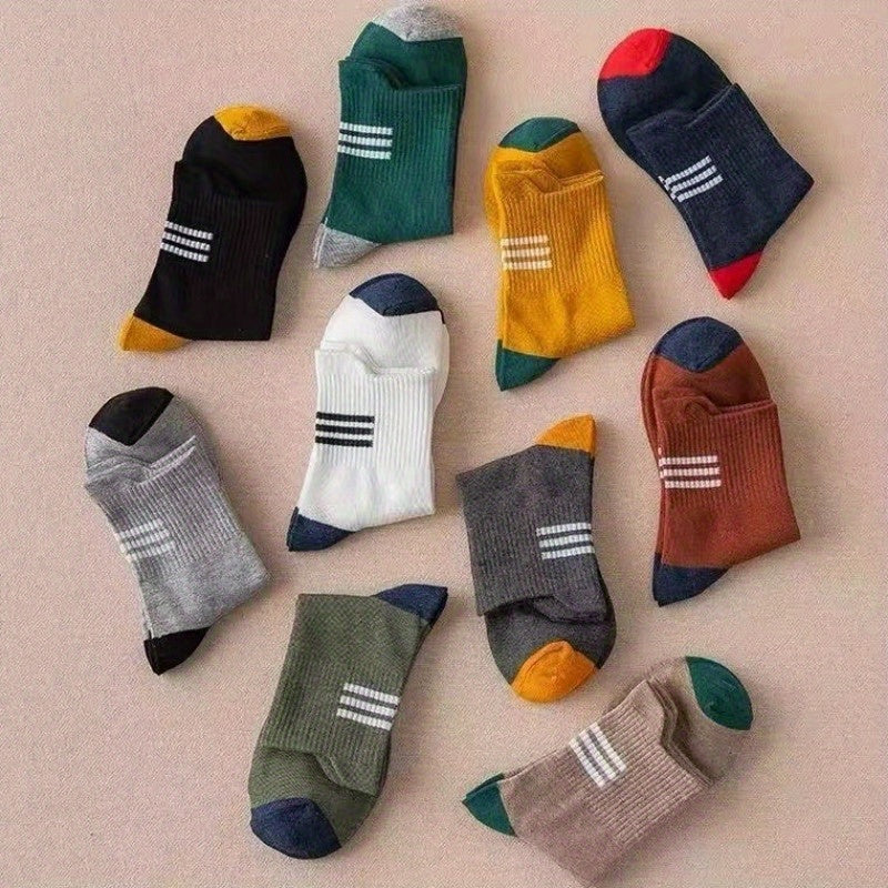Men's Breathable Crew Socks for All Seasons