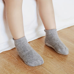 6 Pairs Boy's Non Slip Socks Cotton Blend Bottom Rubber Dot Soft Socks