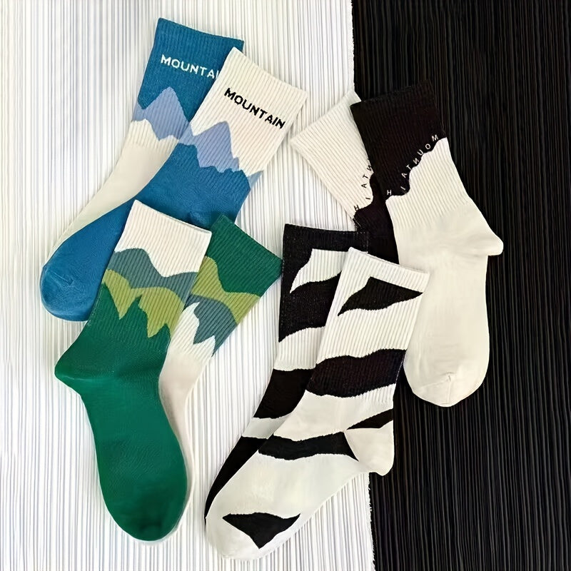 Teen's Cartoon Pattern Crew Socks 4 Pairs
