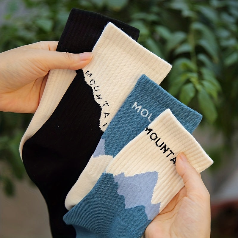 Teen's Cartoon Pattern Crew Socks 4 Pairs
