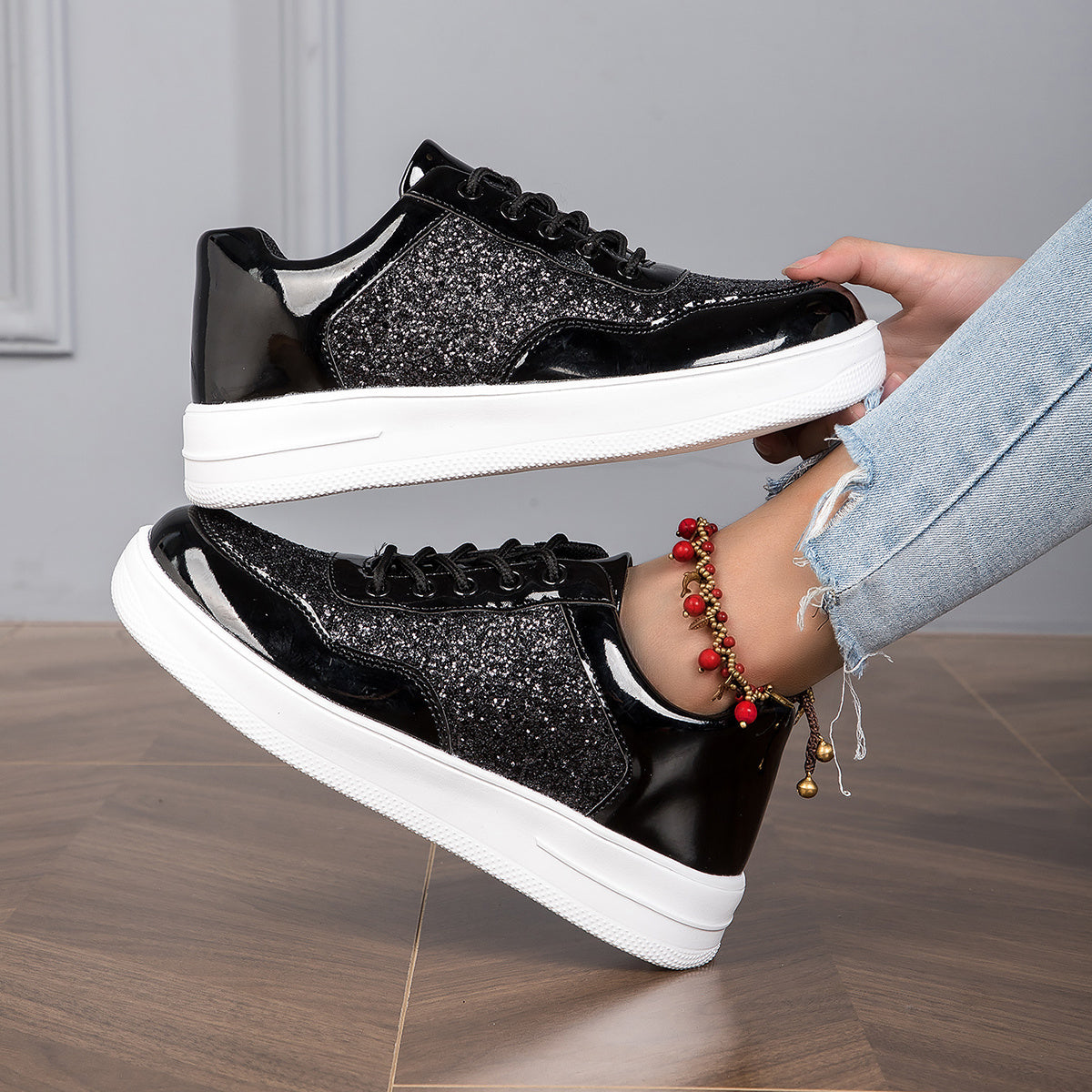 Sequins Low Sneakers Women's Lace Up Lightweight Skate Shoes