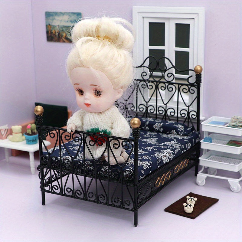 1:12 Scale Iron Double Bed Classic Finish Dollhouse Wedding Decor