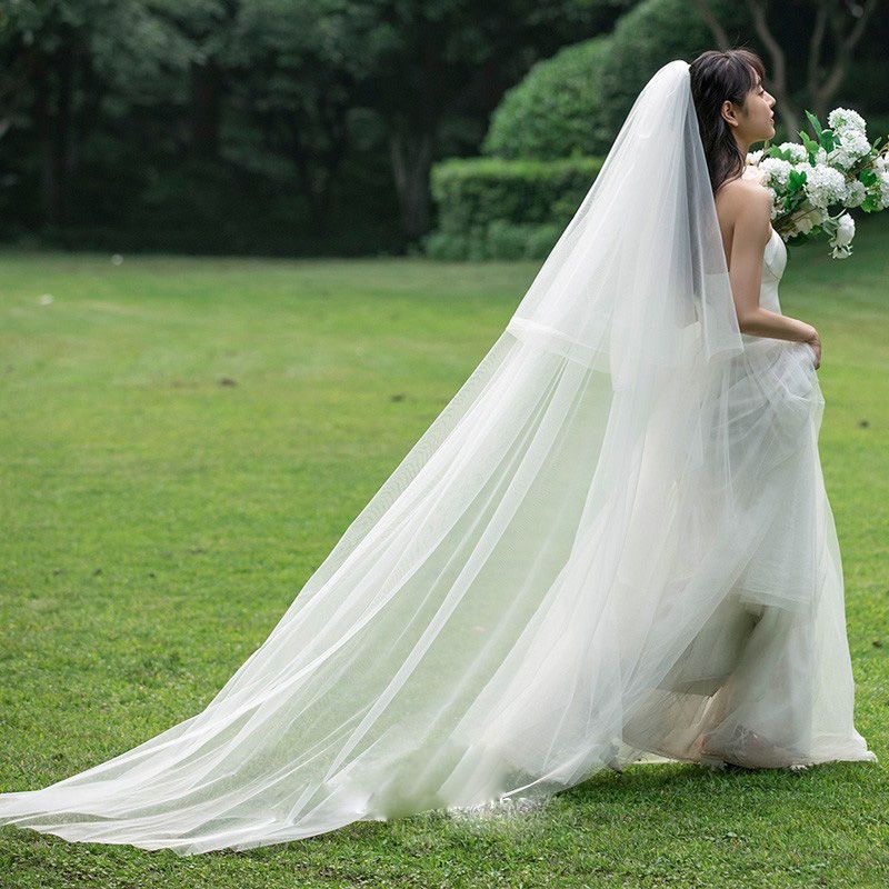 Long Cathedral Wedding Veil with Comb Soft Yarn Polyester Baroque Style